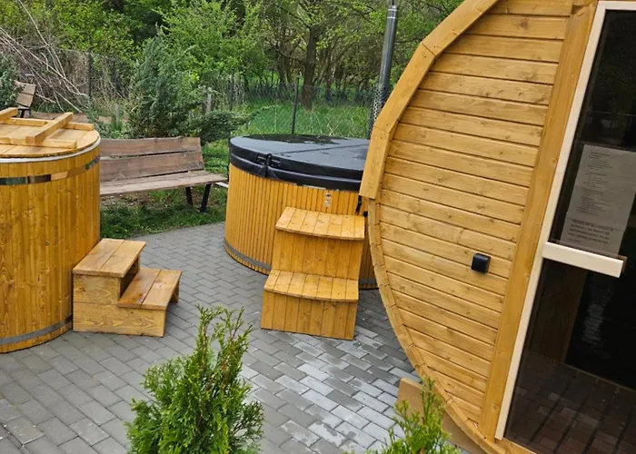 Bobrowe Zacisze W Górach Sokolich